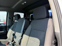 Snow Plow in Excellent condition with a clean carfax and only 16,747KMs! This Sierra 2500HD SLE come... (image 7)