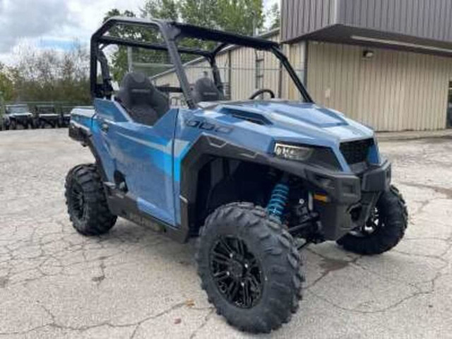 2025 Polaris General 1000 Premium in ATVs in Calgary