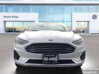 This Ford Fusion Hybrid boasts a Gas/Electric I-4 2.0 L/122 engine powering this Variable transmissi... (image 7)