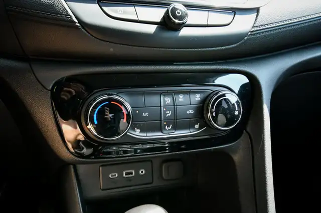 2022 Buick Encore GX Preferred • HEATED SEATS • REAR CAM • CP/AA in Cars & Trucks in Cornwall - Image 20