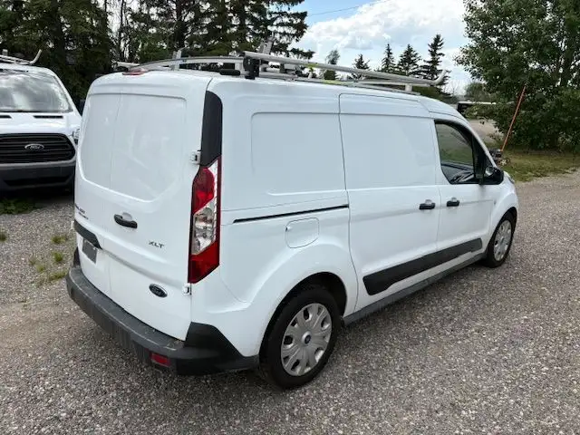 2019 FORD TRANSIT CONNECT VAN XLT $5K UPFITTED LOADED CAN FINANC dans Autos et camions dans Calgary - Image 17