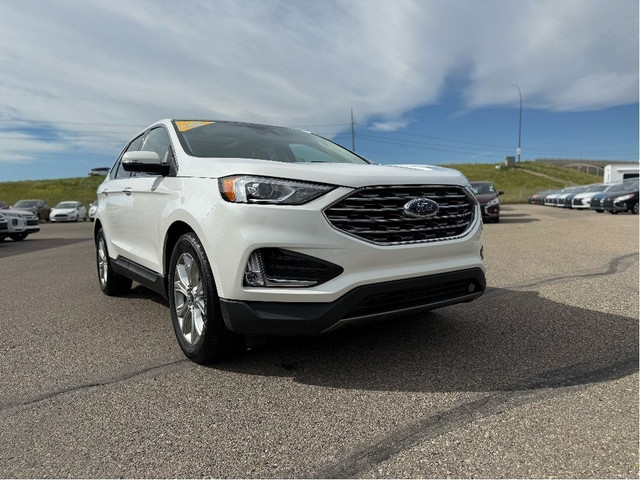 2020 Ford Edge Titanium AWD in Cars & Trucks in Calgary - Image 3