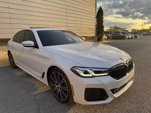 2022 BMW 540i M 540i xDrive dans Autos et camions  à Laval/Rive Nord - Image 2