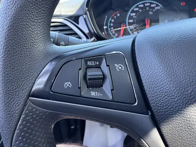 Chevrolet Spark 2019 1LT Manuelle Écran 7po CarPlay à vendre in Cars & Trucks in Trois-Rivières - Image 17