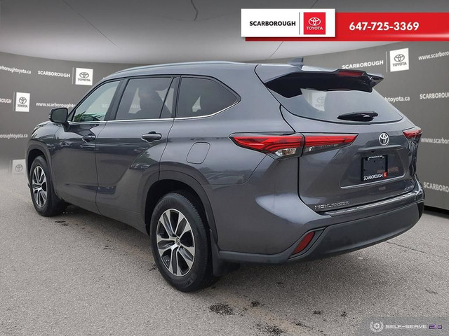 2023 Toyota Highlander XLE AWD | Leather | Sunroof | Alloys in Cars & Trucks in City of Toronto - Image 4