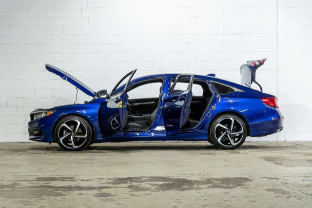 2019 Honda Accord Sedan Sport 2.0T | Allure affirmée dans Autos et camions  à Ville de Montréal - Image 4