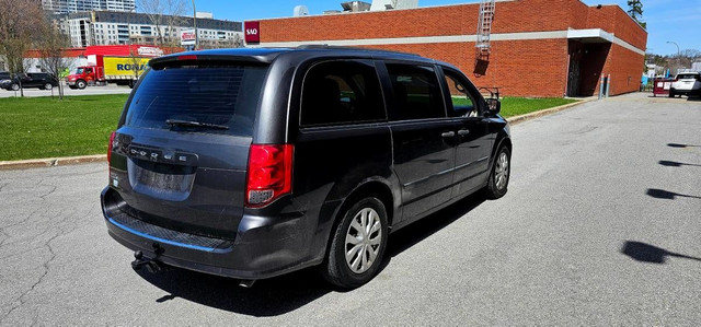 2016 Dodge Grand Caravan STOW N GO in Cars & Trucks in City of Montréal - Image 4