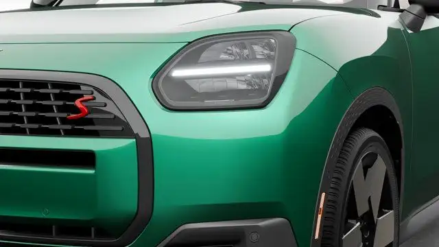 2025 MINI Countryman Cooper S in Cars & Trucks in Laval / North Shore - Image 7