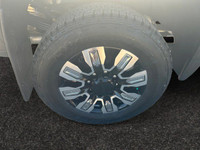 This 2025 GMC Sierra 3500HD in Onyx Black is equipped with 4WD and Turbocharged Diesel V8 6.6L/ engi... (image 9)