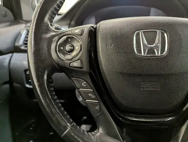 2018 Honda Pilot Touring No Accidents | Leather | Navigation dans Autos et camions dans Calgary - Image 24