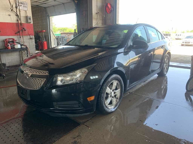 2014 CHEVRO CRUZE LT in Cars & Trucks in Barrie