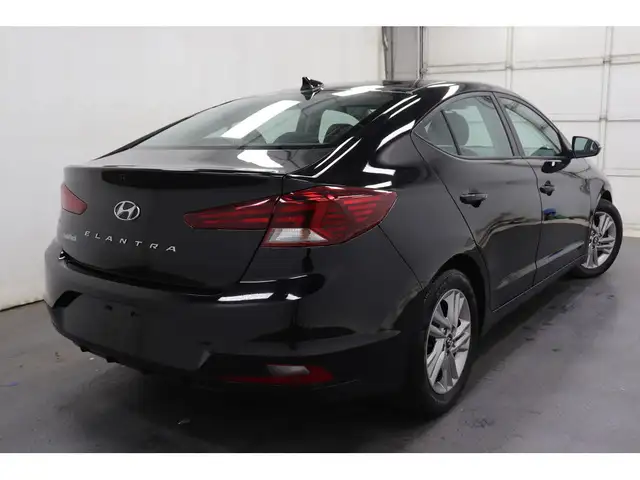 2019 Hyundai Elantra PREFERRED 2.0L, CARPLAY, SIEGES + VOLANT CH in Cars & Trucks in Longueuil / South Shore - Image 11