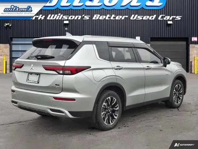 2024 Mitsubishi Outlander Plug-In Hybrid LE PHEV AWD | 7 Pass in Cars & Trucks in Guelph - Image 6