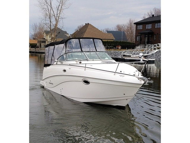  2006 Rinker Boat Co 250 En Inventaire in Powerboats & Motorboats in Longueuil / South Shore - Image 3