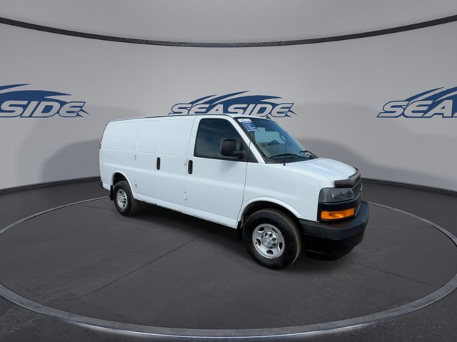  2019 Chevrolet Express Cargo Van in Cars & Trucks in Moncton - Image 3
