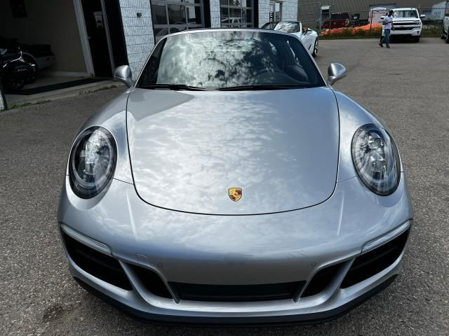 2019 Porsche 911 Targa 4 GTS/ Accident Free, One Owner. in Cars & Trucks in Guelph - Image 2