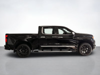You won't miss a beat in our used 2024 Chevrolet Silverado 1500 High Country Crew Cab short box 4X4,... (image 5)