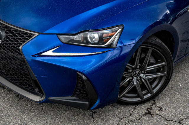 2017 Lexus IS 350 4dr Sdn AWD in Cars & Trucks in Mississauga / Peel Region - Image 3