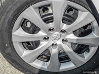 Experience effortless driving in this pristine 2022 Toyota Corolla LE, boasting a remarkably low 87,... (image 8)