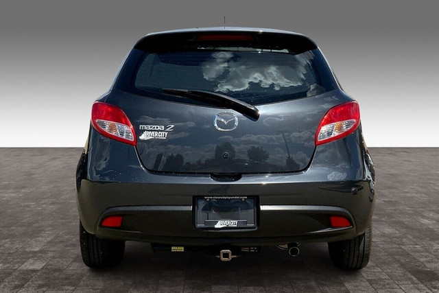 2014 Mazda Mazda2 GS in Cars & Trucks in Edmonton - Image 4