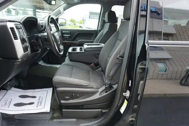 2017 GMC Sierra 1500 in Cars & Trucks in Oakville / Halton Region - Image 16