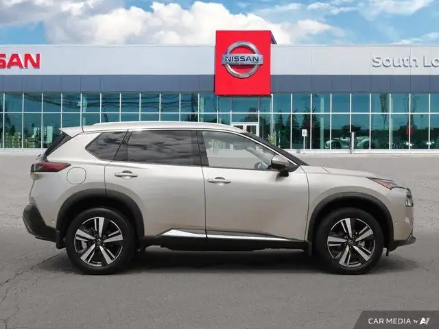 2023 Nissan Rogue SL in Cars & Trucks in London - Image 3