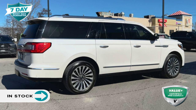 2019 Lincoln Navigator L Reserve NAVIGATION | APPLE CARPLAY |... in Cars & Trucks in St. Catharines - Image 3