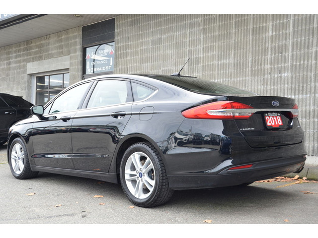  2018 Ford Fusion SE FWD in Cars & Trucks in Burnaby/New Westminster - Image 4