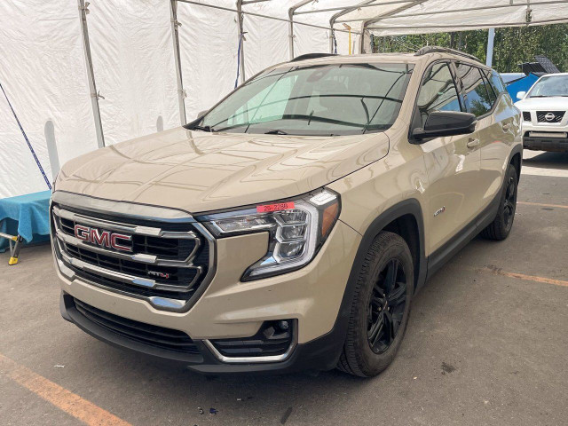 GMC Terrain AT4 AWD *TOIT* NAV SIÈGES CHAUFF HAYON ELECT BOSE 20 in Cars & Trucks in Laurentides