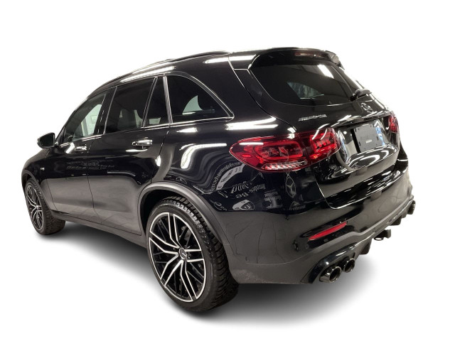 2022 Mercedes-Benz GLC43 AMG 4MATIC SUV | Premium | AMG Conducte in Cars & Trucks in City of Montréal - Image 3