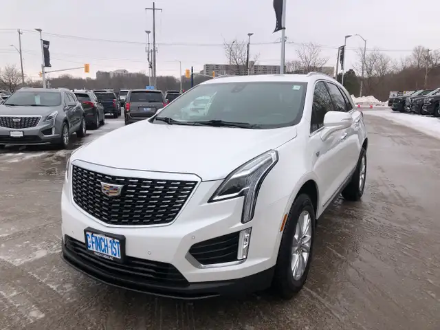 2020 Cadillac XT5 Luxury FWD in Cars & Trucks in London - Image 2