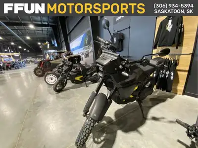 Transportation and Preparation NOT Included 2025 Can-Am Pulse '73 Carbon BlackThe electric dual-spor...