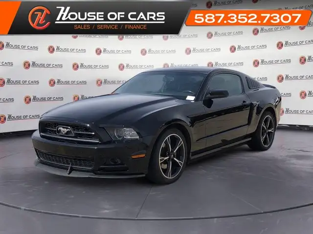 2014 Ford Mustang 2dr Cpe V6 / Heated Seats in Cars & Trucks in Calgary - Image 2