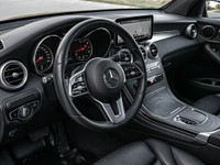 2020 Mercedes Benz GLC-300 AMG PKG Red Exterior on Black Interior comes with Navigation and 360 Came... (image 8)