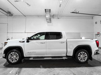 Recent Arrival! 10-Speed Automatic 4WD EcoTec3 6.2L V8 Air Conditioning, Alloy wheels, AM/FM radio:... (image 1)