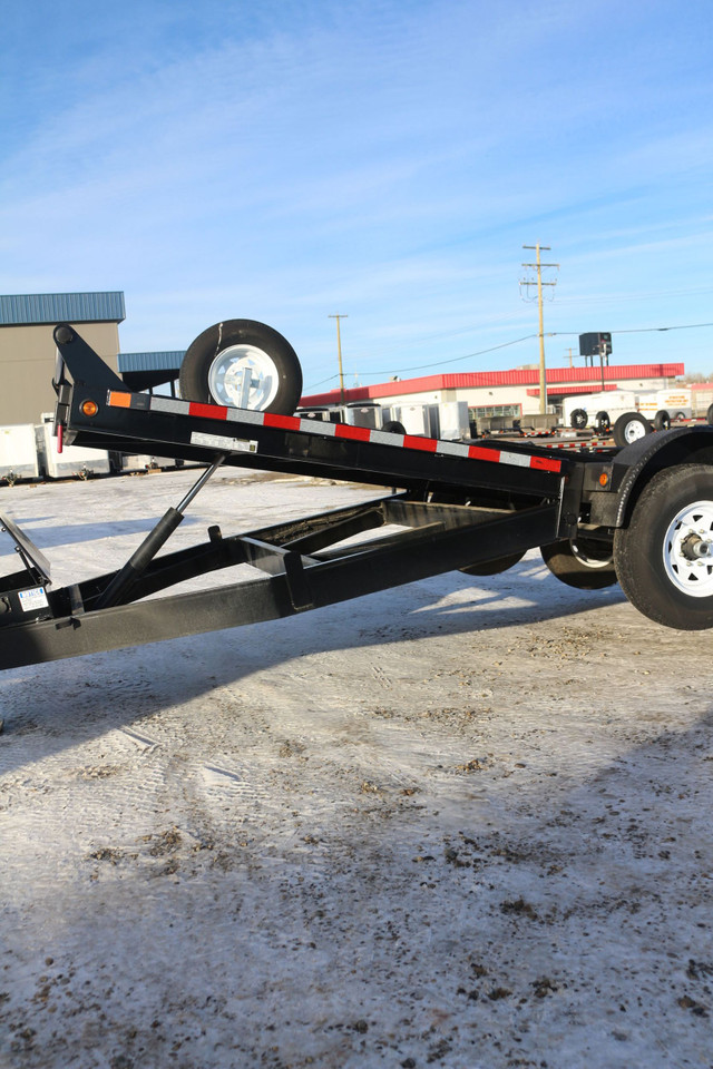 2022 CANADA TRAILERS 84 X 20' Tandem axle electric/hydraulic til in Travel Trailers & Campers in Grande Prairie - Image 2