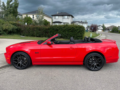 2013 Ford Mustang GT Premium