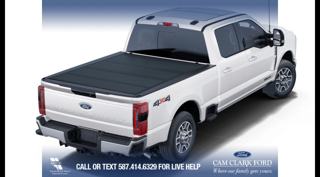 2025 Ford F-250 Lariat in Cars & Trucks in Calgary - Image 4