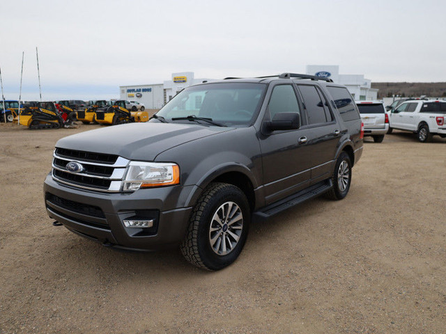 2017 Ford Expedition XLT - Heated Seats - Navigation in Cars & Trucks in Lloydminster - Image 2