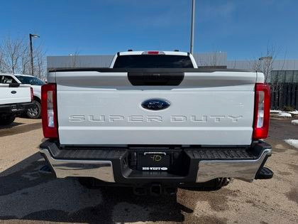 2025 Ford F-350 XLT w/FX4, CAMPER PKG, PRO PWR & UPFITTER SWITCH in Cars & Trucks in Edmonton - Image 4