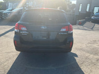 2012 Subaru Outback LIMITED , Automatique, 4Cyl 2.5L, 256000Km, Groupe Electrique Complet, Cruise Co... (image 5)