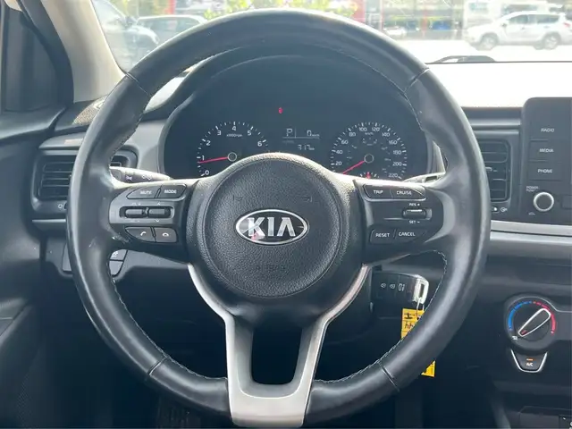 2019 Kia Rio 5-door LX+ HEATED SEATS SUPER CLEAN! WE FINANCE ALL in Cars & Trucks in London - Image 17