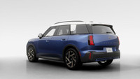 Bienvenue chez MINI Montréal Centre, votre concessionnaire MINI Engine: MOTEUR ÉLECTRIQUE Safety Equ... (image 1)