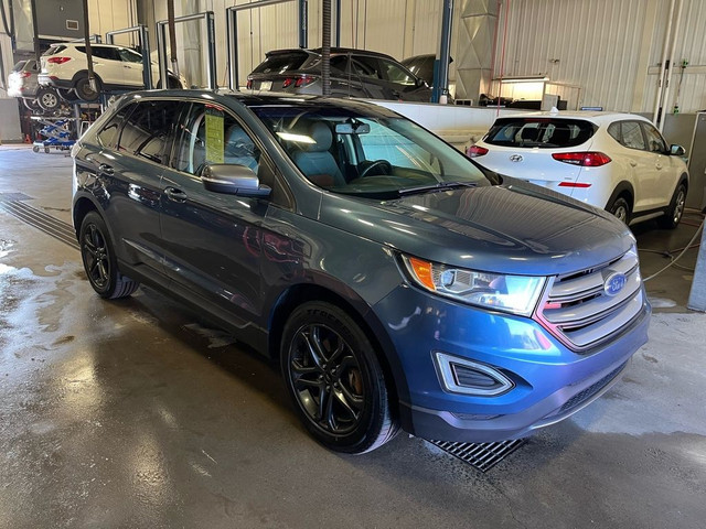  2018 Ford Edge SEL AWD V6 TOIT PANORAMIQUE in Cars & Trucks in Lévis