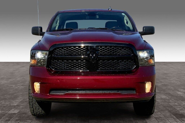 2021 Ram Ram 1500 4WD EXPRESS CREWCAB in Cars & Trucks in Edmonton - Image 3