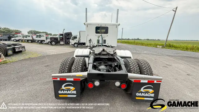 2023 PETERBILT 567 HIGHWAY / SLEEPER TRUCK / TRACTOR in Heavy Trucks in Chilliwack - Image 15