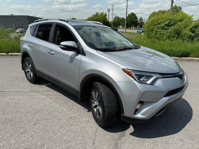 2018 Toyota RAV4 XLE / ALL WHEEL DRIVE / SUPER CLEAN SUV! in Cars & Trucks in Ottawa - Image 3