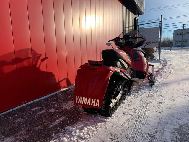 2017 Yamaha SIDEWINDER L-TX LE 2017 in Snowmobiles in Lac-Saint-Jean - Image 4