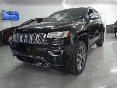 Superbe Jeep Grand Cherokee Overland 2018 avec 159 092 kilomètres certifié, financement facile dispo...