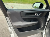 *** ULTIMATE *** 360 CAMERA ** HARMON KARDON *** CLEAN CARFAX *** 1 OWNE VEHICLE *** * CAR-PROOF VER... (image 7)